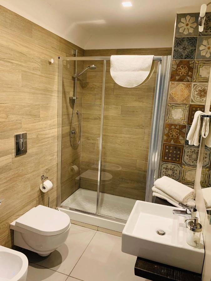 A Casa Di Anna Bed & Breakfast Napoli Bagian luar foto