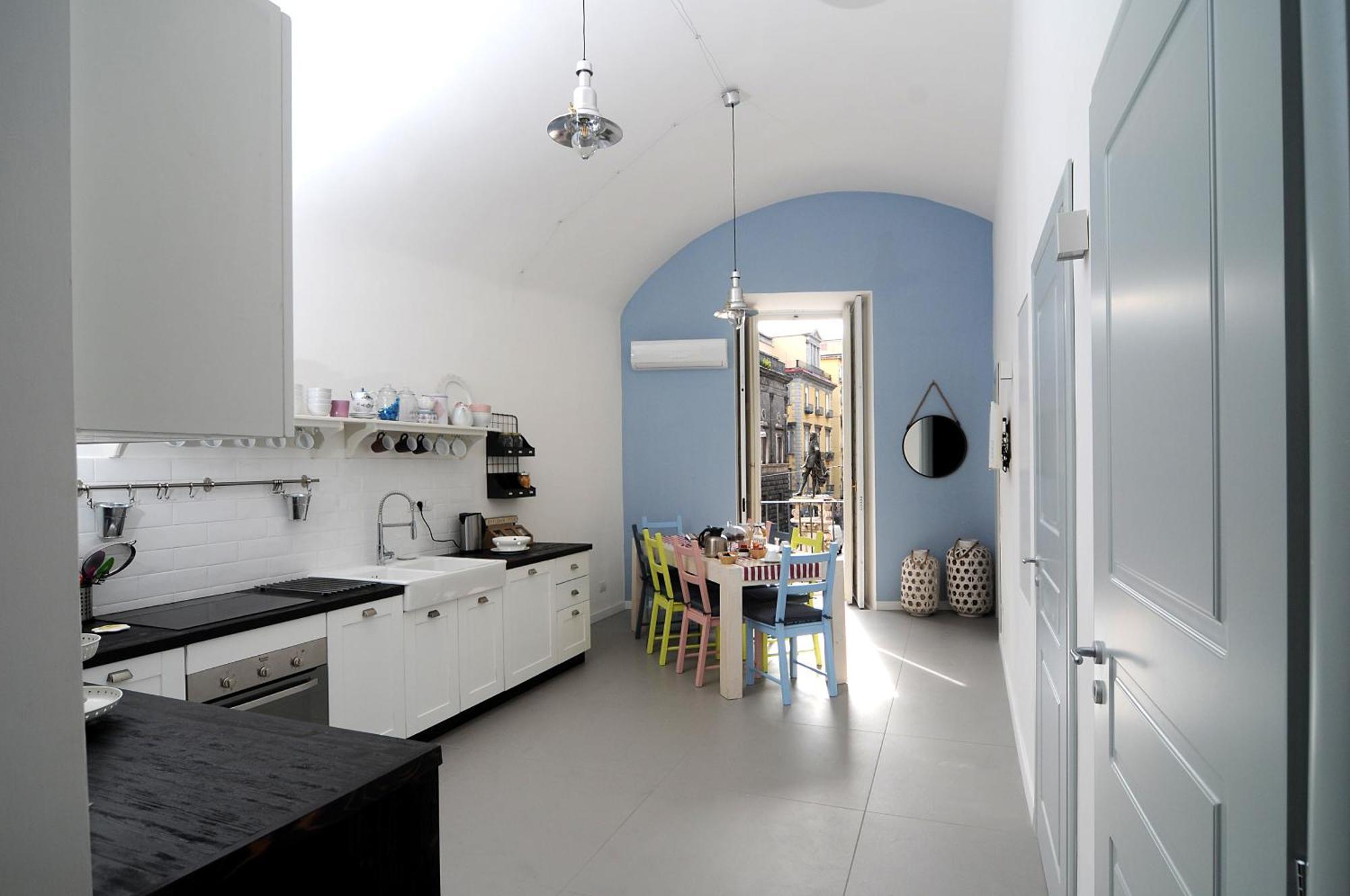A Casa Di Anna Bed & Breakfast Napoli Bagian luar foto