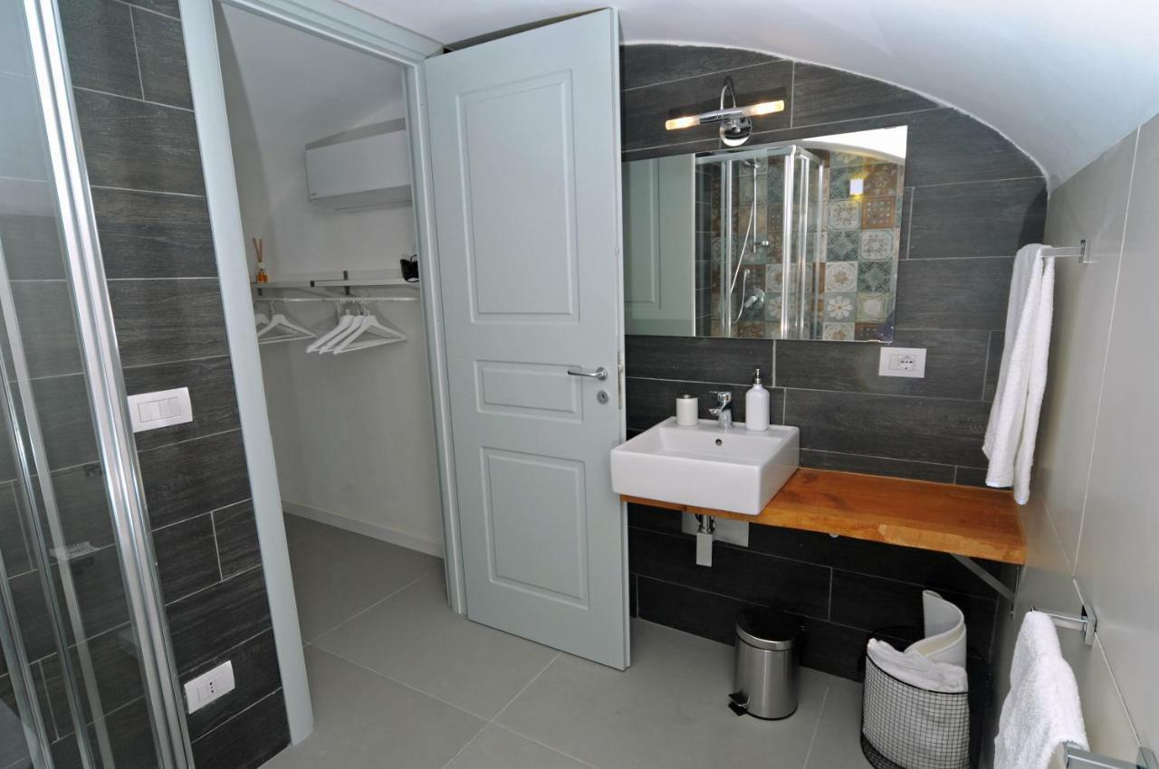 A Casa Di Anna Bed & Breakfast Napoli Bagian luar foto